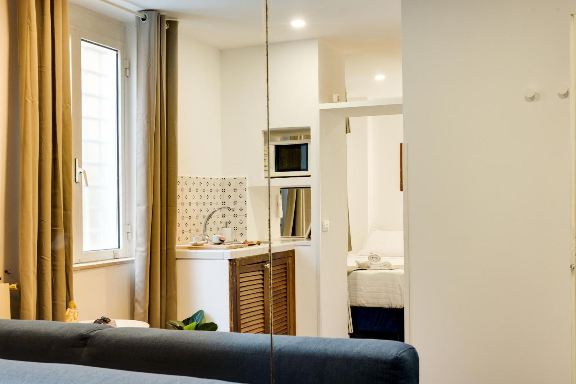 Clavdia Mini Flat Hotel Roma Ngoại thất bức ảnh