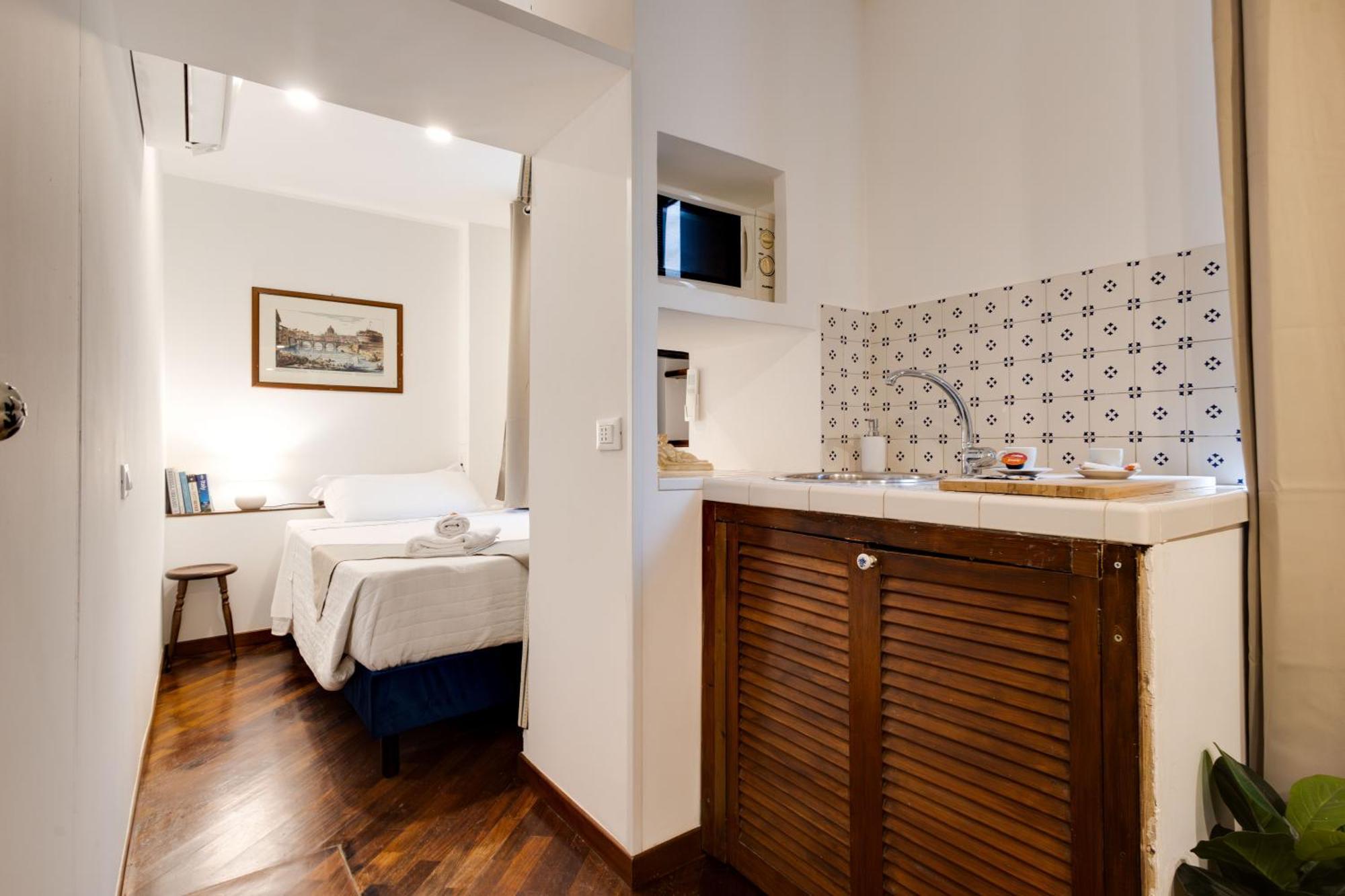 Clavdia Mini Flat Hotel Roma Ngoại thất bức ảnh